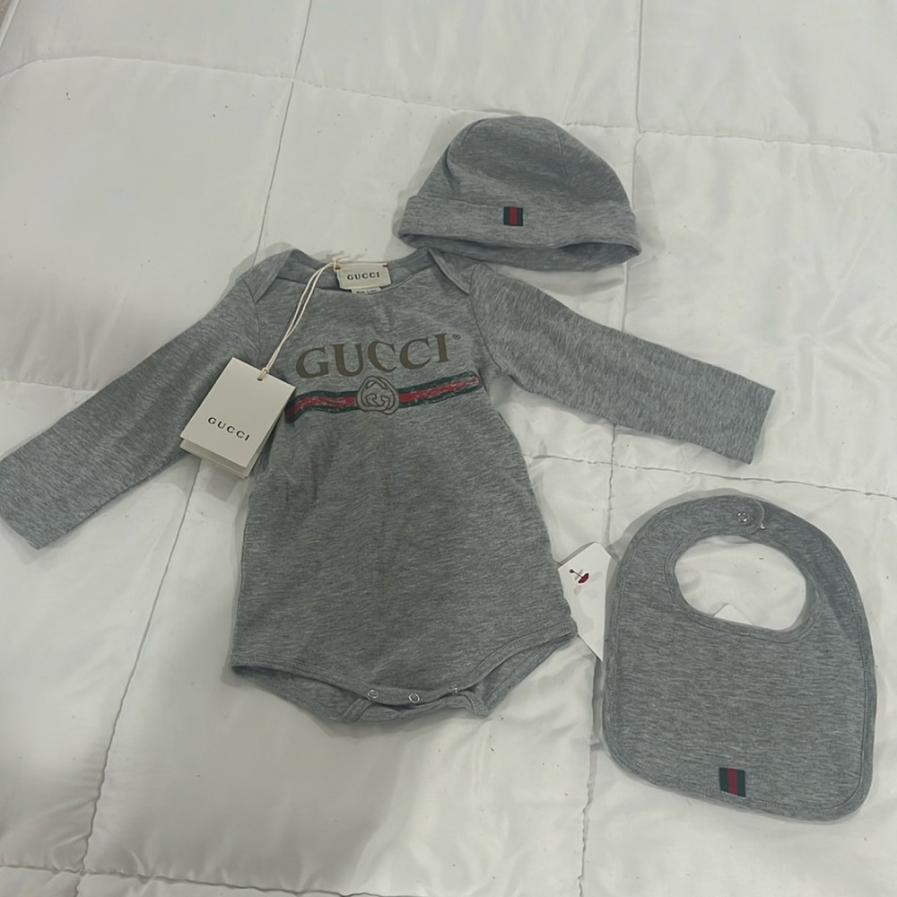 Baby Gucci set - Picture 1 of 1